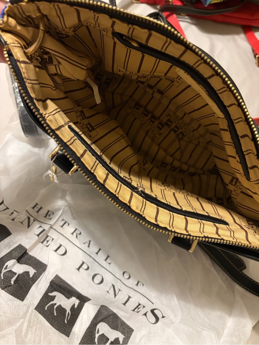 Trails of Painted Ponies Satchel NWT - Picture 4 of 4